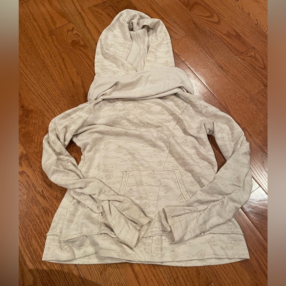 Rey Hoodie